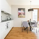 Woronicza Superb Mokotow ורשה